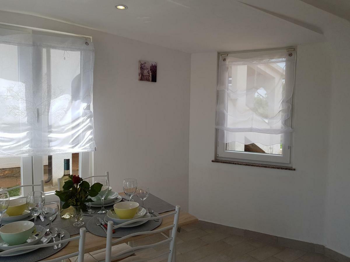 Apartment Ulika Marčana المظهر الخارجي الصورة